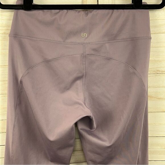 Urban Savage High Rise Ruffle Leggings Tights Large - Picture 7 of 10